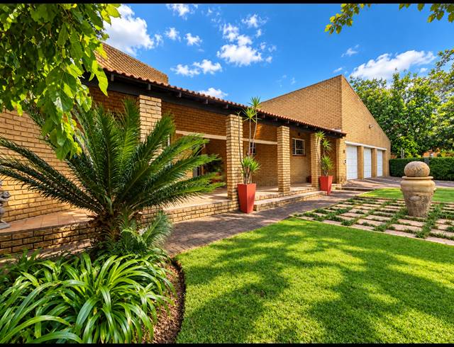 4 BEDROOM HOUSE FOR SALE IN THREE RIVERS EAST